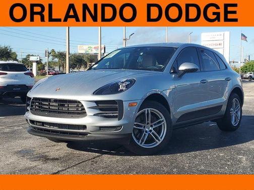 2021 Porsche Macan Base