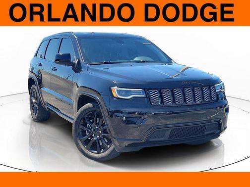 2022 Jeep Grand Cherokee Laredo