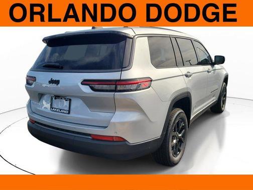 Silver Zynith 2026 Jeep Grand Cherokee L Altitude