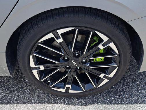 2025 Kia K5 GT