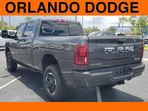 2025 RAM 3500 Laramie Crew Cab 4x4 6'4' Box