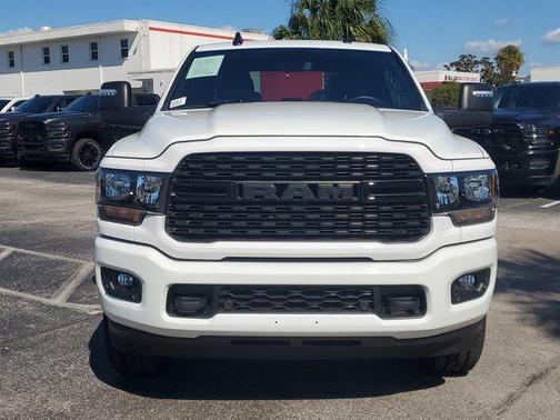2024 RAM 2500 Big Horn Crew Cab 4x4 6'4' Box