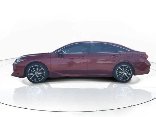 2019 Toyota Avalon XSE