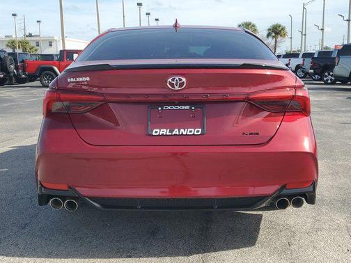 2019 Toyota Avalon XSE
