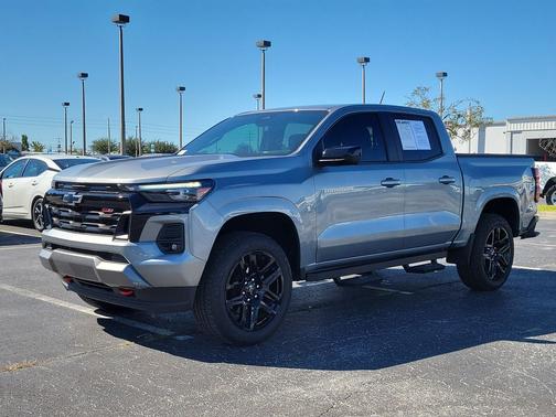 Sterling Gray Metallic 2024 Chevrolet Colorado Z71