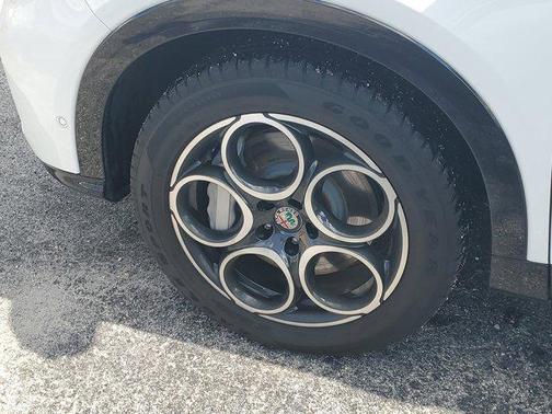 2024 Alfa Romeo Tonale Ti EAWD