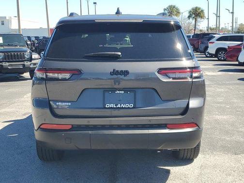 2024 Jeep Grand Cherokee L Altitude