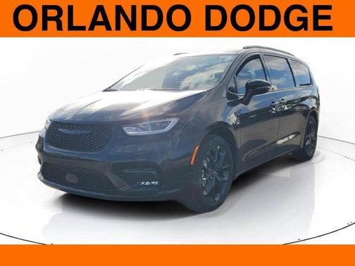 2026 Chrysler Pacifica L