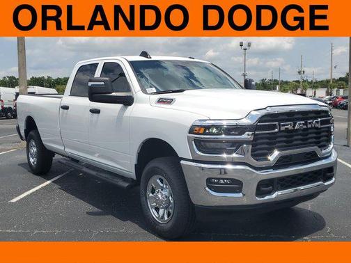2025 RAM 2500 Tradesman Crew Cab 4x4 8' Box