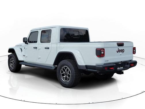 Bright White Clearcoat 2026 Jeep Gladiator Rubicon