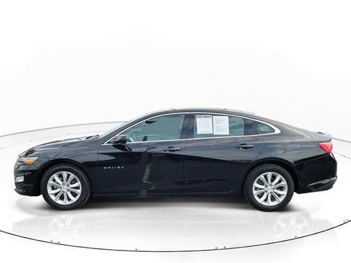 Mosaic Black Metallic 2024 Chevrolet Malibu FWD 1LT