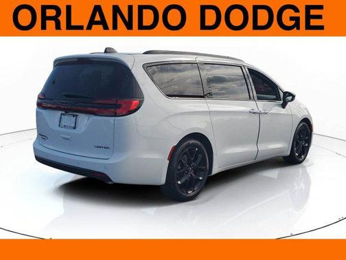 2026 Chrysler Pacifica Limited