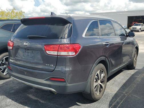 2016 Kia Sorento EX