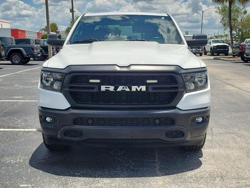 Bright White Clearcoat 2023 RAM 1500 Tradesman
