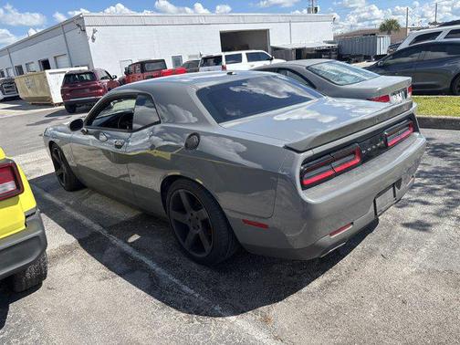 2018 Dodge Challenger SXT
