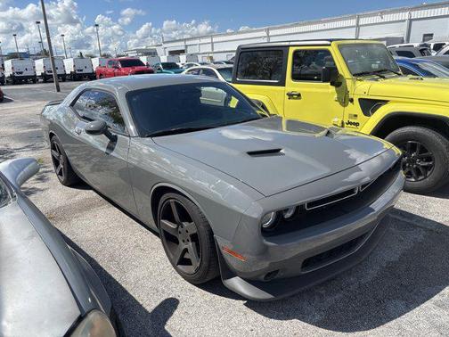 2018 Dodge Challenger SXT