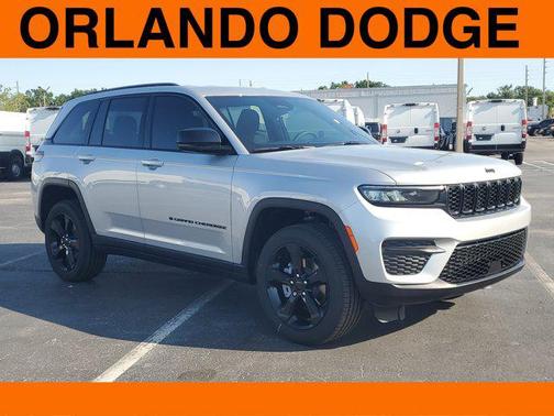 2025 Jeep Grand Cherokee Altitude