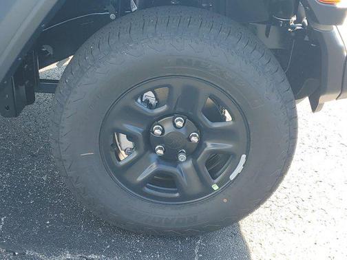 Anvil Clearcoat 2026 Jeep Wrangler Sport