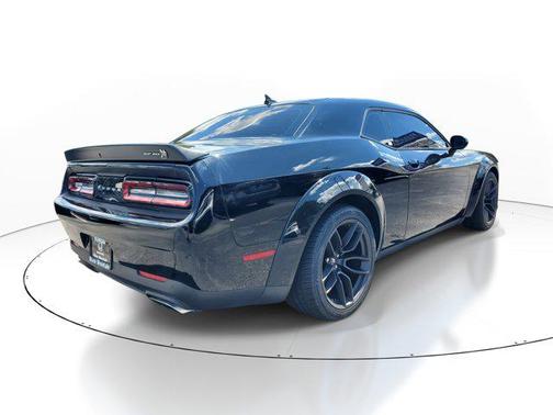 2022 Dodge Challenger R/T Scat Pack Widebody