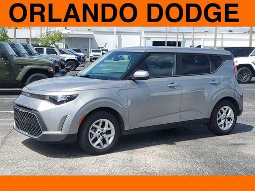 2024 Kia Soul LX