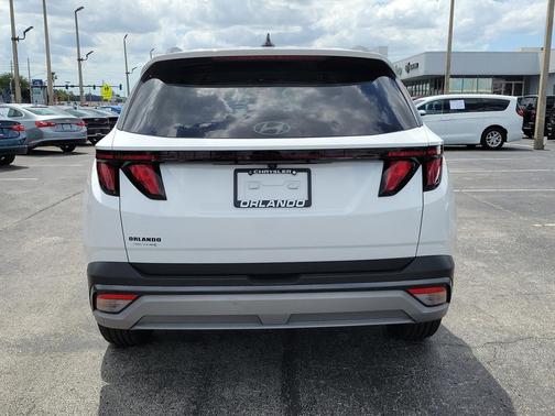 Serenity White Pearl 2025 Hyundai TUCSON SEL