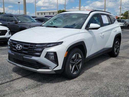 Serenity White Pearl 2025 Hyundai TUCSON SEL