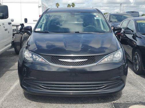 2017 Chrysler Pacifica LX
