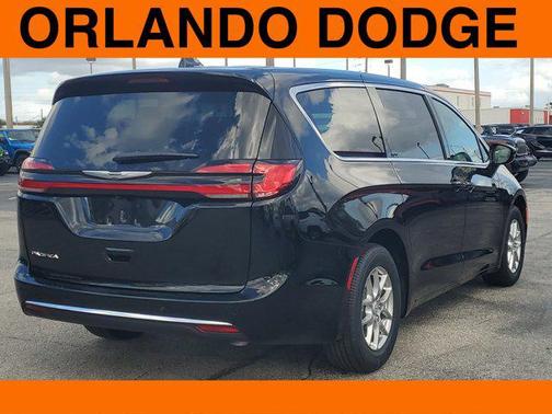 2026 Chrysler Pacifica L