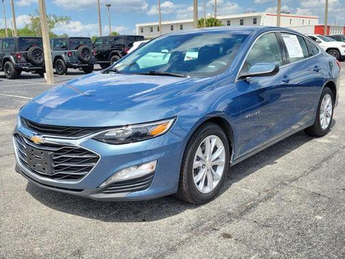 Lakeshore Blue Metallic 2024 Chevrolet Malibu FWD 1LT