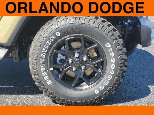 2025 Jeep Gladiator High Tide