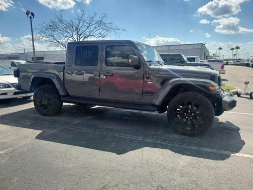 Sting-Gray Clearcoat 2023 Jeep Gladiator High Altitude 4x4