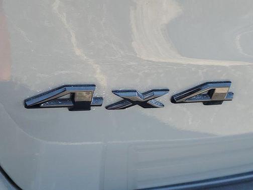 2022 Jeep Grand Cherokee Laredo