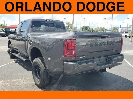2025 RAM 3500 Laramie Crew Cab 4x4 8' Box