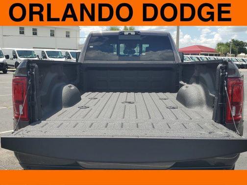 2025 RAM 3500 Laramie Crew Cab 4x4 8' Box