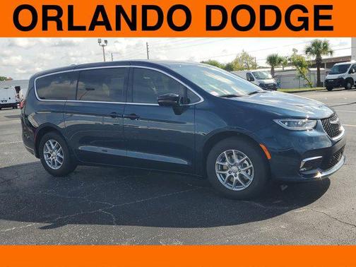 2025 Chrysler Pacifica L