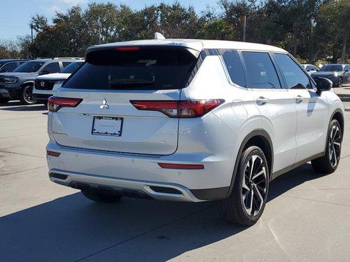 2024 Mitsubishi Outlander SE 2.5 S-AWC