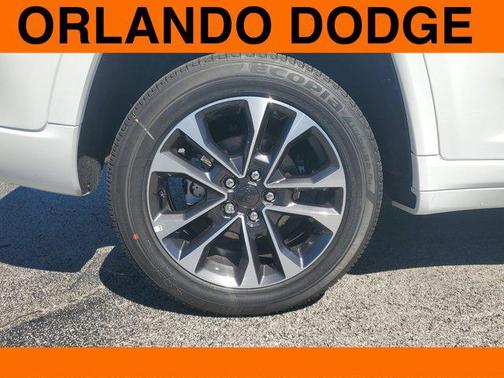 2025 Jeep Grand Cherokee Overland