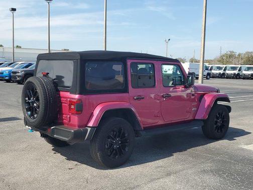 2022 Jeep Wrangler Unlimited 4xe Sahara