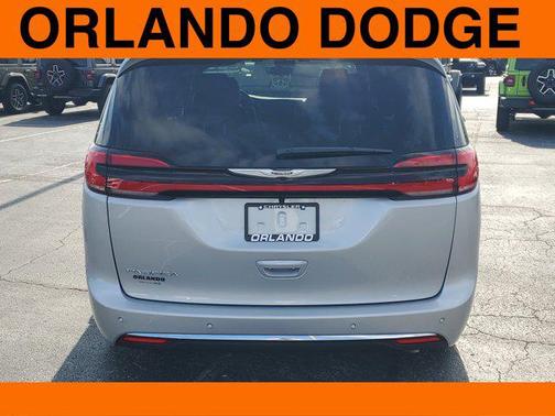 2026 Chrysler Pacifica L