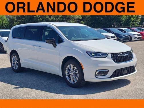 2026 Chrysler Pacifica L