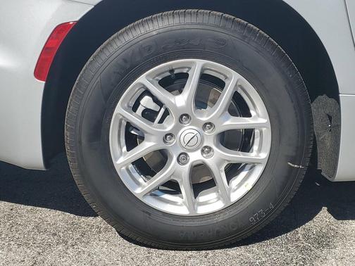 Silver Mist Clearcoat 2026 Chrysler Pacifica L