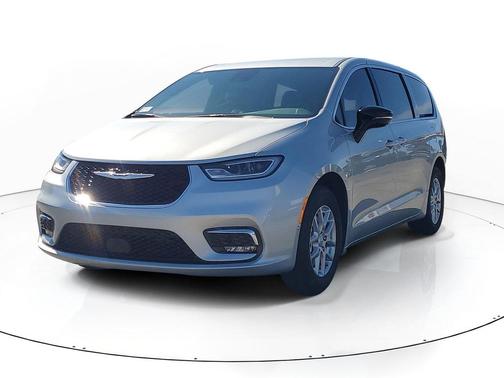 Silver Mist Clearcoat 2026 Chrysler Pacifica L