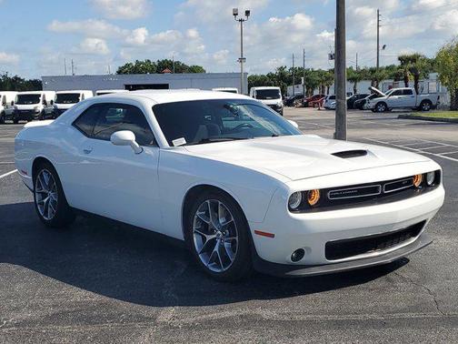 2022 Dodge Challenger GT
