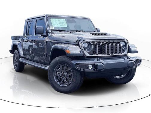 Granite Crystal Metallic Clearcoat 2026 Jeep Gladiator Sport S