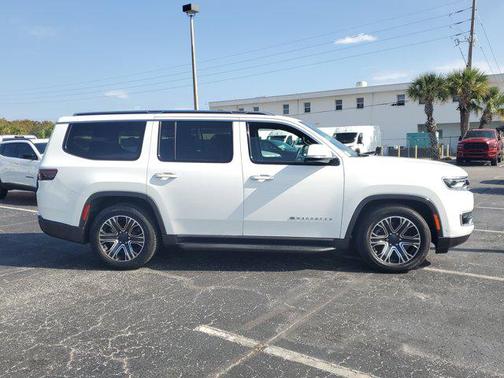 2022 Jeep Wagoneer Series III 4x4