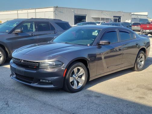 Granite Pearlcoat 2016 Dodge Charger SXT