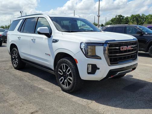 2022 GMC Yukon 4WD AT4