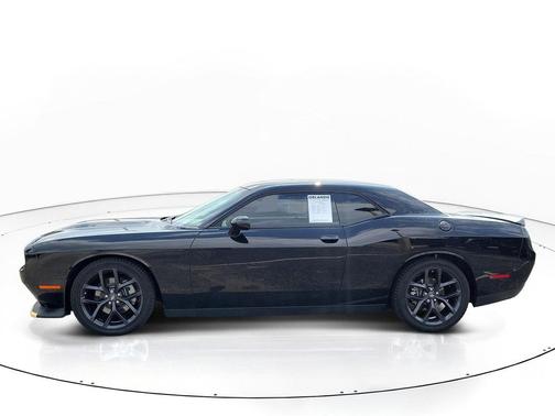 Pitch Black Clearcoat 2023 Dodge Challenger R/T