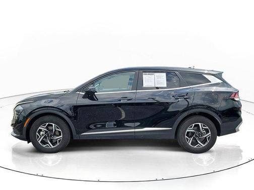 Ebony Black 2025 Kia Sportage LX