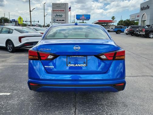 Bluestone Pearl 2025 Nissan Altima SV FWD